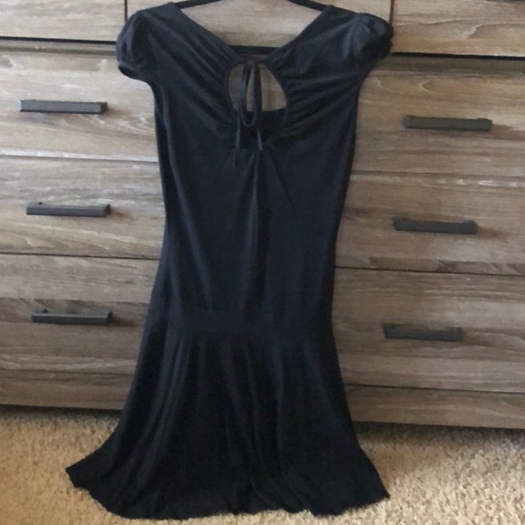 Black dress - Picture 2 of 2